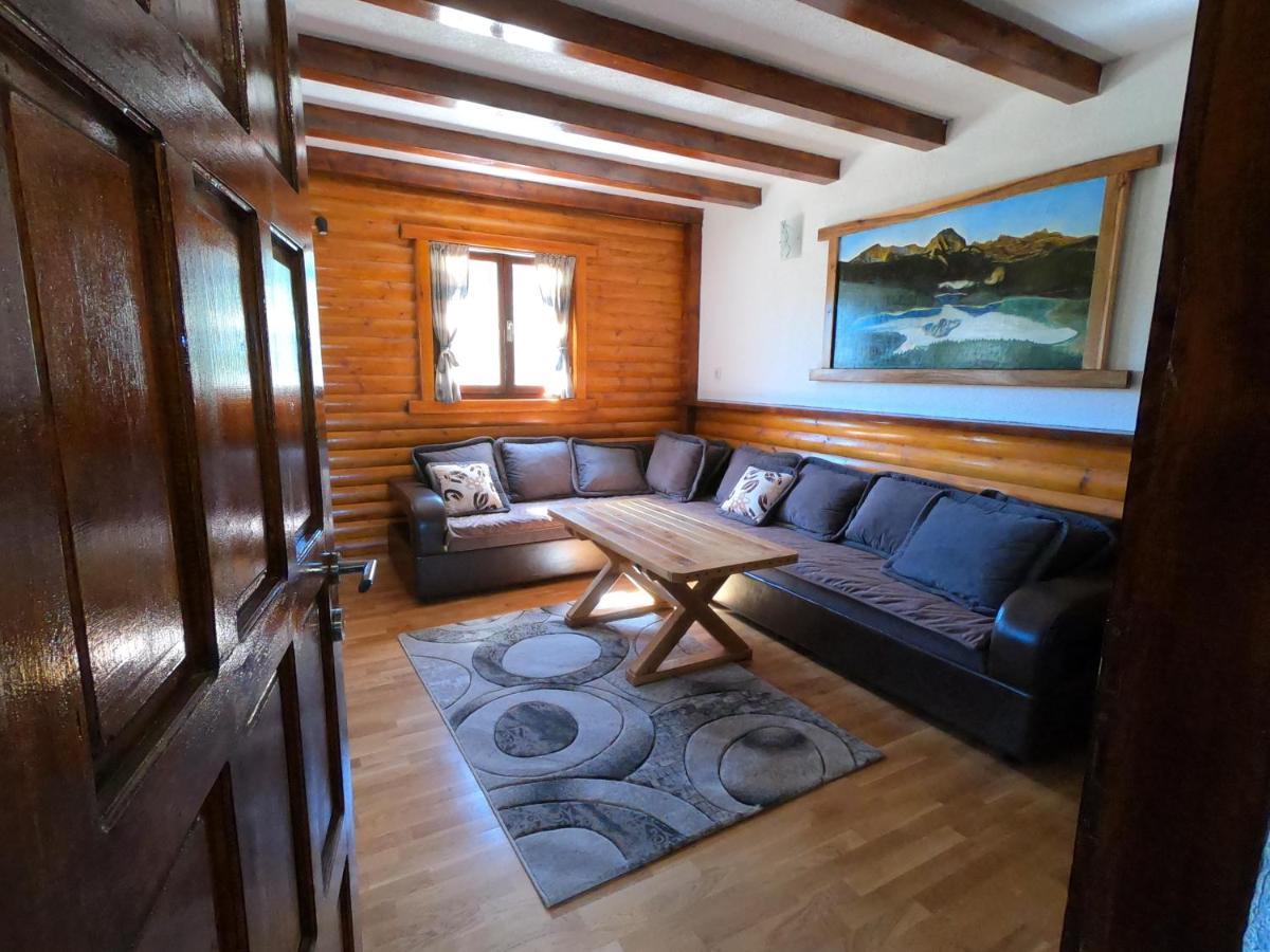 Guest House Tara Žabljak エクステリア 写真