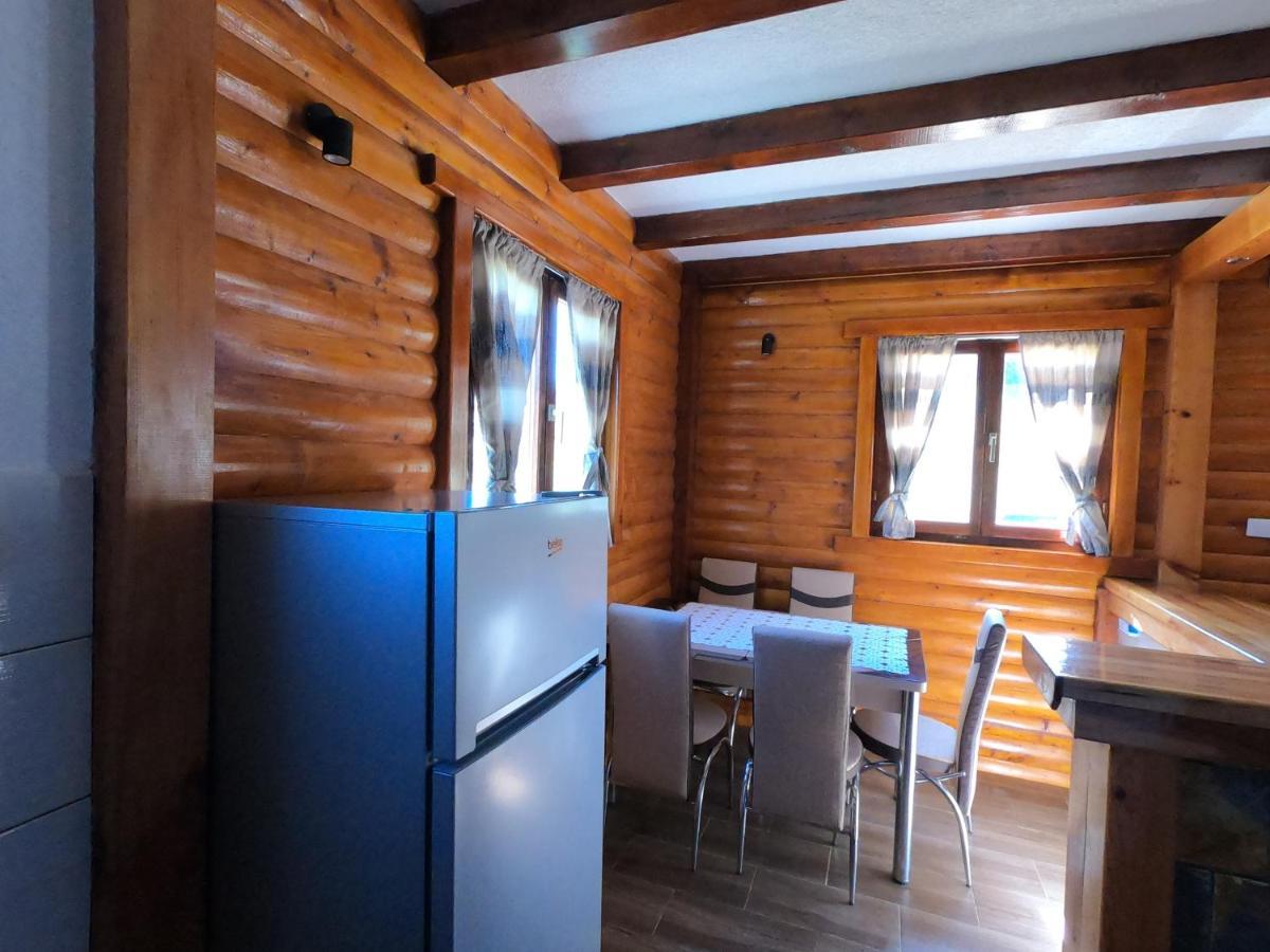 Guest House Tara Žabljak エクステリア 写真
