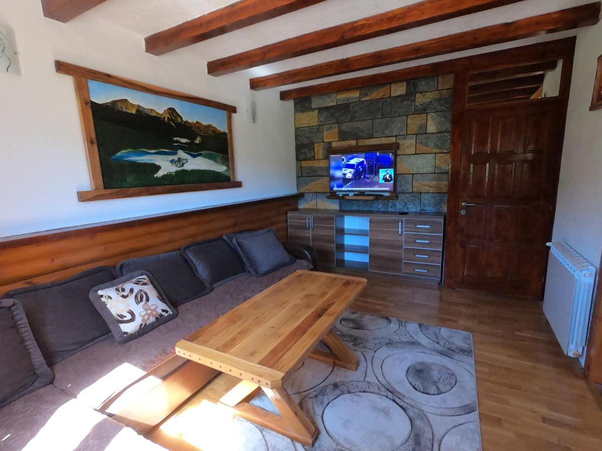 Guest House Tara Žabljak エクステリア 写真