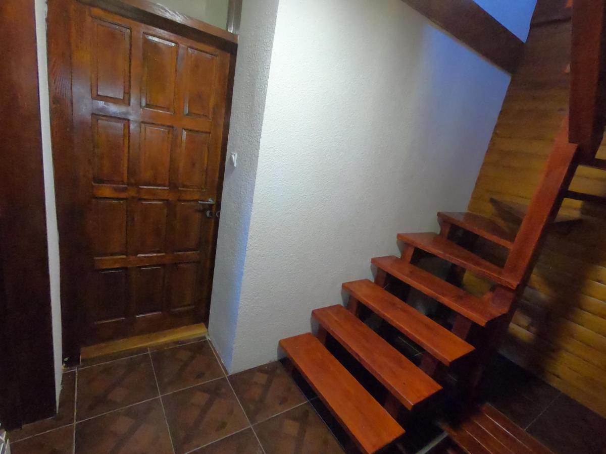 Guest House Tara Žabljak エクステリア 写真