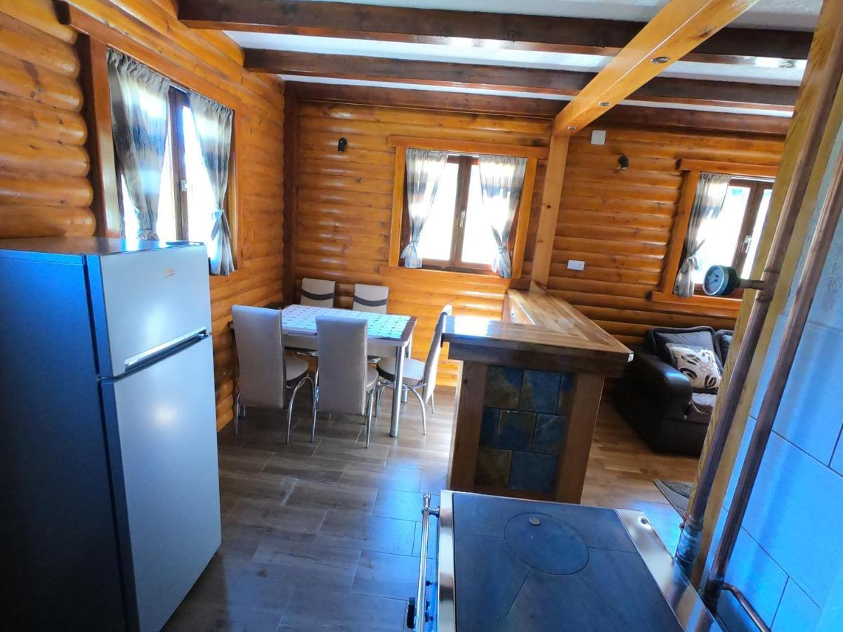 Guest House Tara Žabljak エクステリア 写真